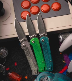 Flytanium Arcade Lite Shark-Lock Knife Digital Green Polycarbonate (3.2" SW)